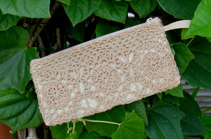 Crochet Straw Clutch Bag in Latte - Kardia