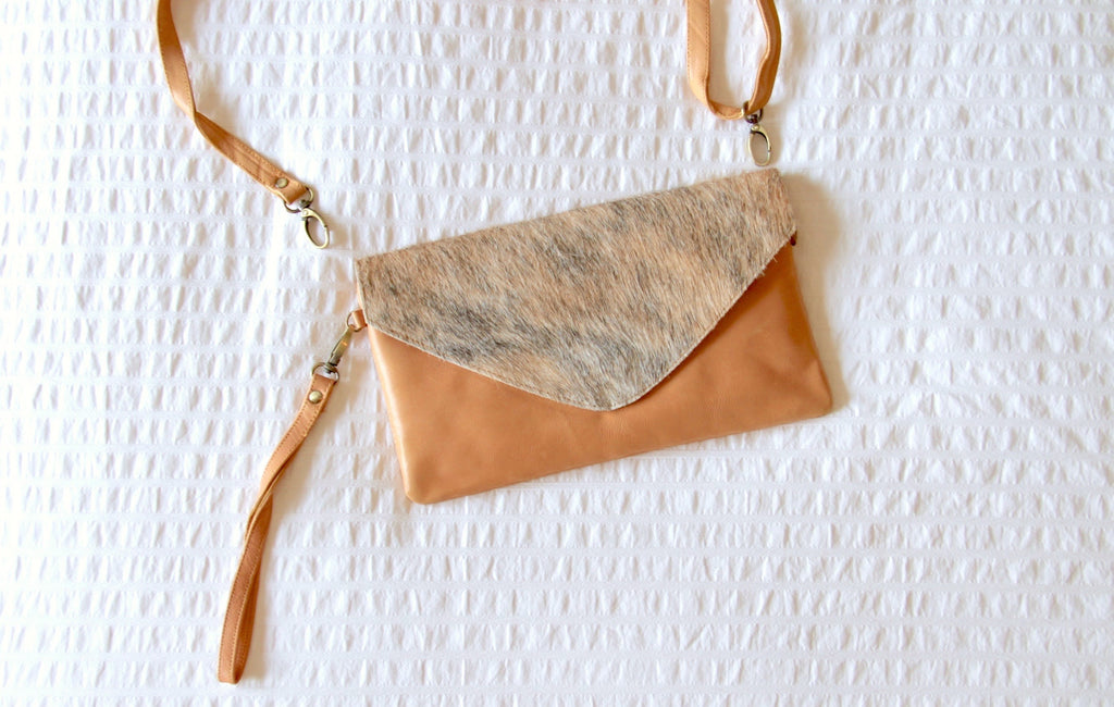 Piper Clutch bag in Tan and Caramel leather - Kardia